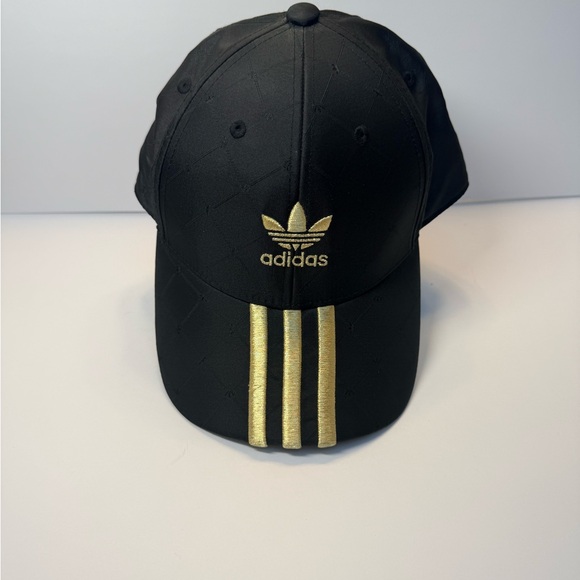Adidas Originals Black Gold Trefoil 3-Stripes Cap H09043 Quilted bold sporty - Picture 3 of 8